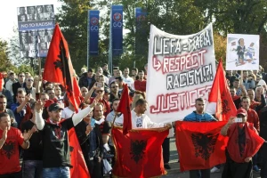 Albanci pustili novi dron pred zgradom UEFA!