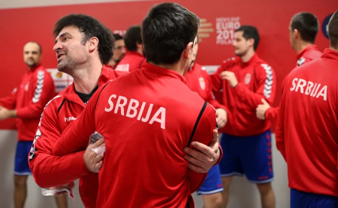 pol2016.ehf-euro.com/Uros Hocevar