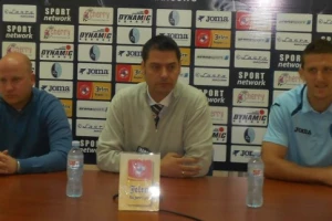 Pazarci napadali -  ''Građevinari'' pobedili...