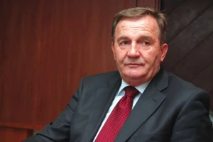 Zvezdo, ''tanka si''!