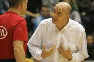 Vujošević: "Kazna je skandalozna!"