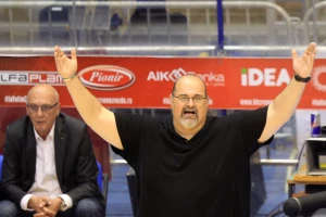Džikić: "Da igramo sa istom energijom kao Šarlroa"