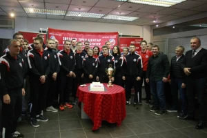 Zvezda proslavila titulu! Sledi pohod na evropski tron!