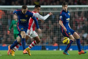 Arsenal šutirao, Junajted pogađao!