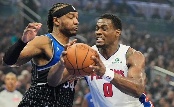 Beta/AP Photo/John Raoux