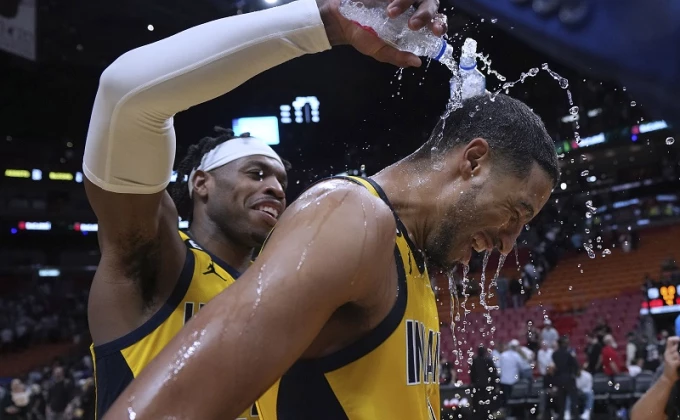 Beta/AP Photo/Jim Rassol