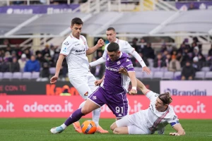 Nova godina, nova Fiorentina, Ken pomerio "ljubičaste" sa dna!