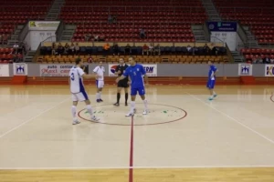 Reprezentacija sparingovala Ekonomcu