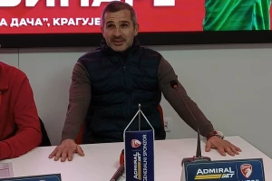 Blagojević je smenjen posle ''četiri minusa'', a koliko ih Stojaković do sada ima?