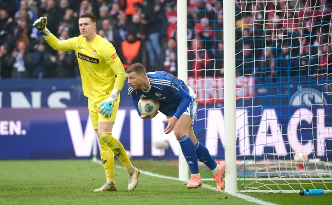 Bernd Thissen/dpa via AP