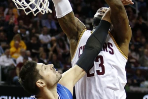 Lebron nemilosrdan prema Zvezdašu!