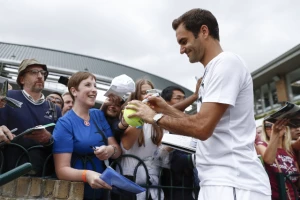 Federer odigrao samo 12 gemova na startu Vimbldona