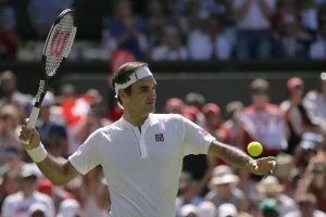Federer u osmini finala Vimbldona