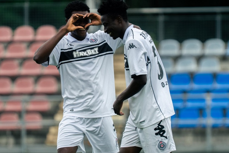 Partizan se raspucao u Lendavi, het-trik Zubairua, debitovao Že, a Kostićeva nova uloga je sve ubojitije oružje crno-belih!