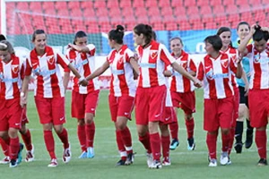 Zvezdine fudbalerke ''rešetaju''...