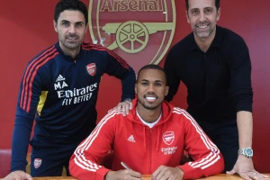 Arsenal blindirao Gabrijela!