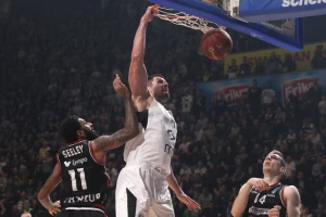 Razigrao se Gagić, FMP bez šanse protiv Partizana!