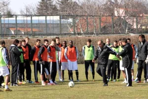 Šta je igračima zamerio Grant?