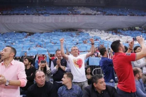 Zvezda - Da se nasilje zauvek iskoreni!