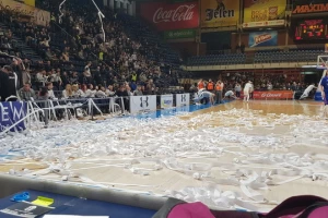 Sjajni Partizan, ali jedan igrač je posebno oduševio navijače! (TVITOVI)