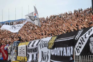 Tvitovi - Grobarima teško da gledaju Partizan...