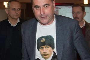 Grof objasnio majicu sa Putinovim likom