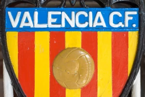 Valensija uskoro ostaje bez trenera, na klupu stiže bivši fudbaler Reala i Barse?