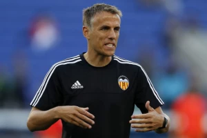 Bez jedne stvari ne ide, zvanično porodica Nevil opet u Mančester Junajtedu!