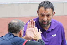 Najteže je prošlo, Divac se oglasio iz bolnice