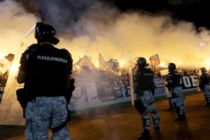 Haos na Novom Beogradu, masovna tuča navijača Zvezde i Partizana