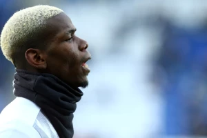 Pogba na meti, gađali ga tanjirom!