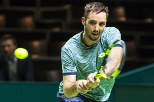 Troicki eliminisan na startu turnira u Dubaiju