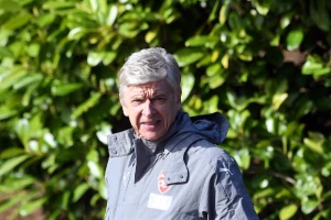 Venger stopira odlazak napadača iz Arsenala