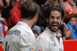 Ronaldo, Benzema i Isko napadaju Atletiko, koji igra bez desnog beka! (SASTAVI)