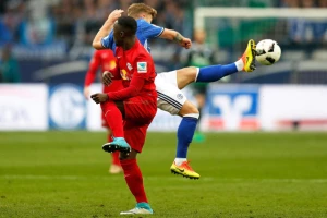 BL - Šalke 'sapleo' Lajpcig, Bajern hladi šampanjac