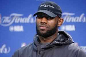 Gotovo! Kralj Lebron izabrao!