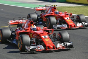 F1 - Fetel napušta Ferari, šta će biti sa Peresom?