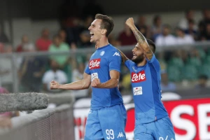 Svetski prvak menja nesrećnog Poljaka u Napoliju?