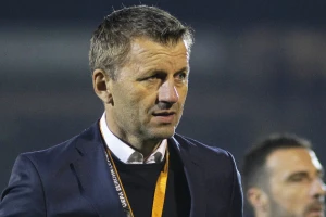 Dva problema za Đukića pred derbi?!