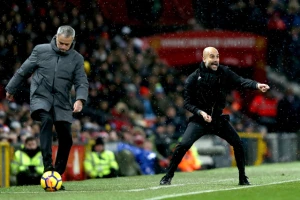 Pep izvisio za Van Dajka, ali jedan od ove dvojice sigurno dolazi?!