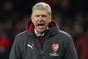 Potvrđeno - Arsenal pregovara sa vezistom iz Serije A