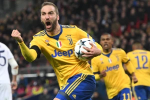 Potpuno neočekivano, Iguain opet u Madridu?!