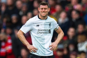 Geret Beri, Rori Delap, Geri Spid pa Džejms Milner!
