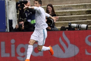 Nova ponuda je na stolu, Ronaldo ovo neće odbiti!
