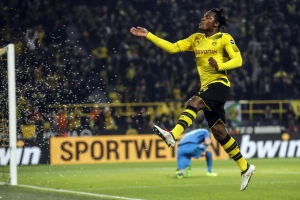 Oglasio se Batšuaji - Loše vesti...