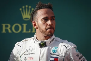Hamilton najbrži na prva dva treninga u Šangaju