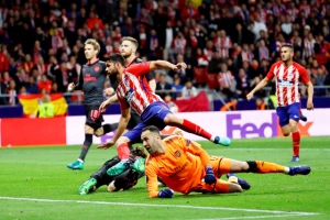 Ospina definitivno u Italiji