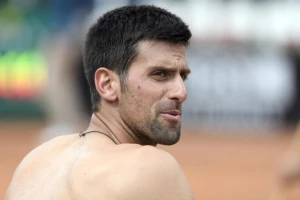 Počelo je - Nole istrčao na ''Suzan Lenglen''