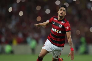 Brazilac "zaveo" pola Evrope, prva ponuda stigla iz Mančestera!