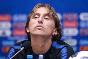 Modrić revoltiran zbog pitanja o Mamiću: "Nemaš ništa pametnije da pitaš?"